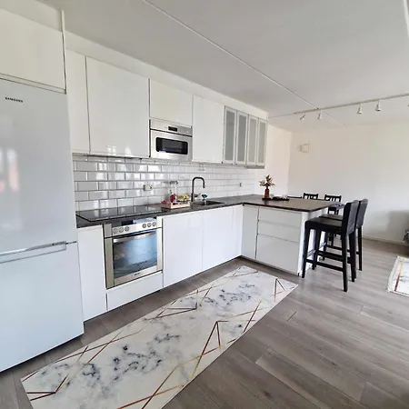 Oslo Central - 3 Bedroom Apartment - Gated Community Exterior photo