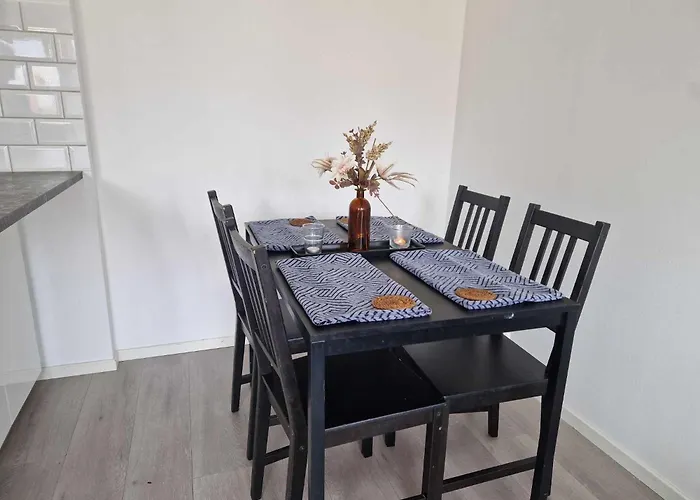 Oslo Central - 3 Bedroom Apartment - Gated Community