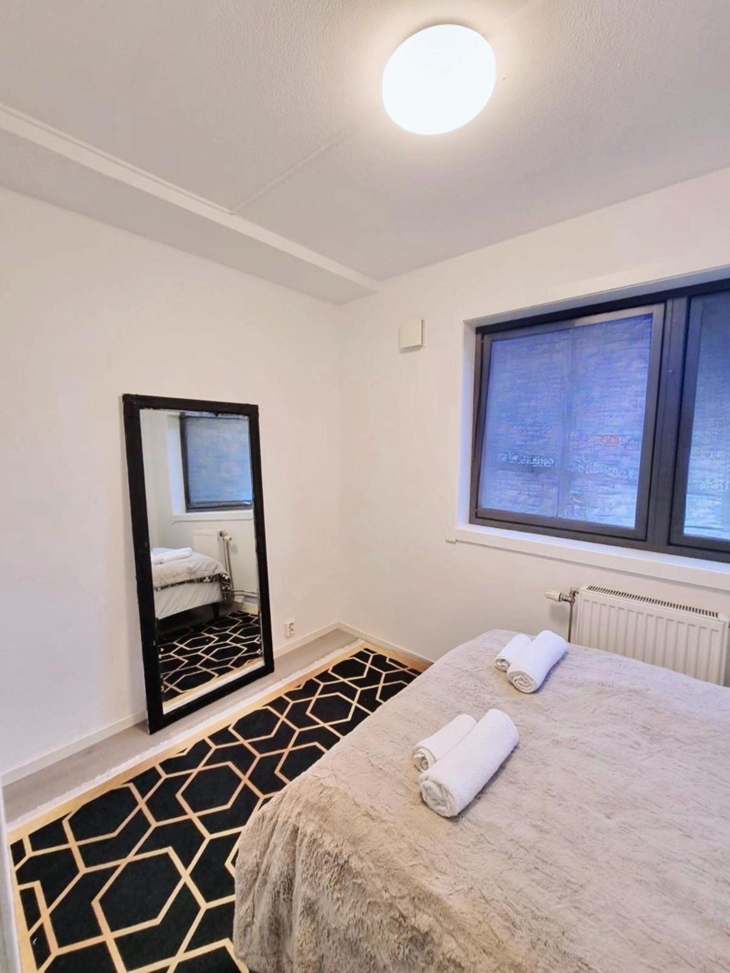 - 3 Bedroom - Gated Community Apartment *